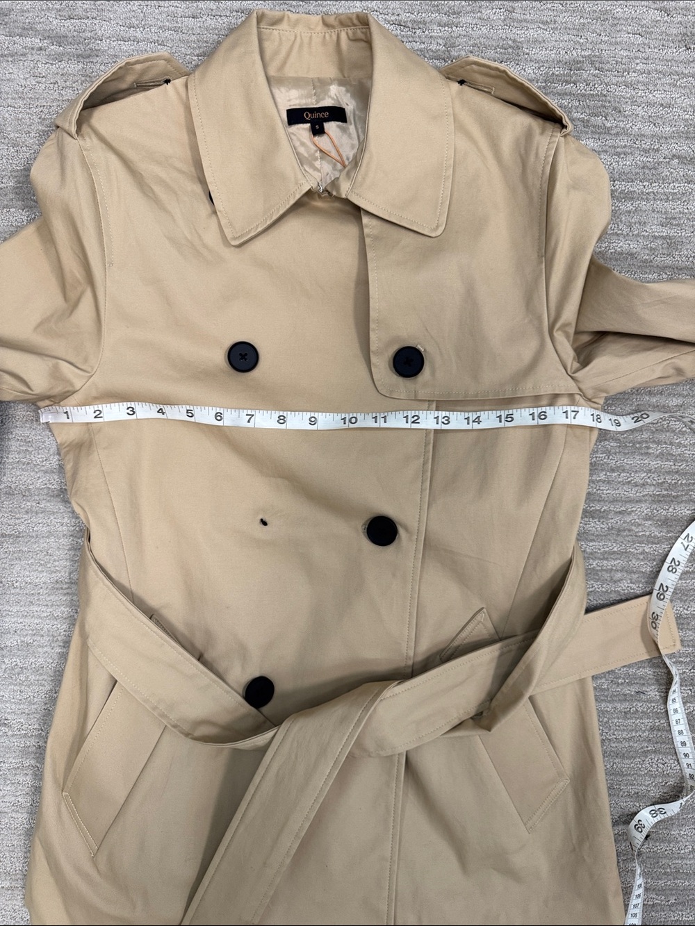 Quince NWT Comfort Stretch Short Trench Coat Light Khaki Size Small - Picture 10 of 12